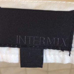 INTERMIX Tops - Intermix embroidered white blouse Size L INTERMIX Tops - Intermix embroidered white blouse Size L